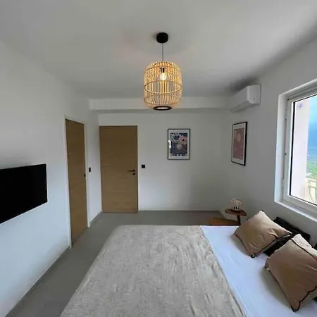 Magnifique Piscine Vues Mer, Et Montagnes Santa-Reparata-di-Balagna