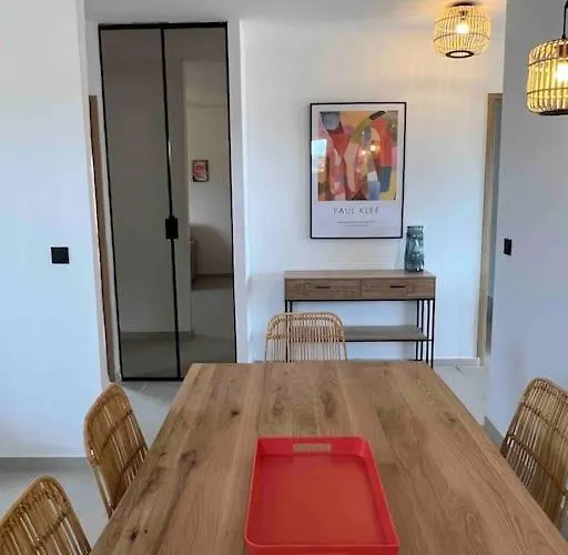 Magnifique Piscine Vues Mer, Et Montagnes Villa