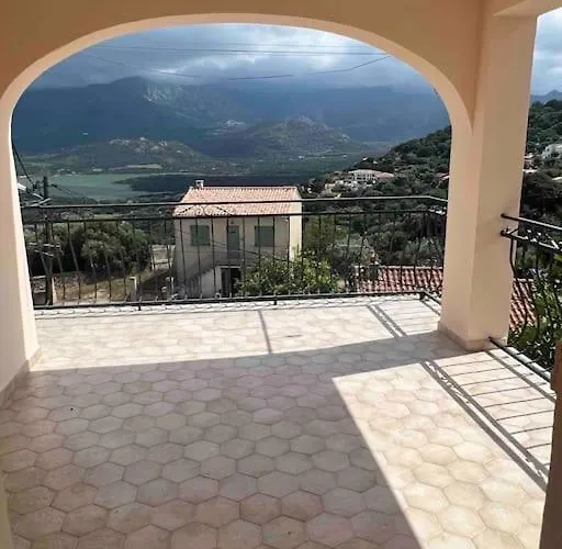 Magnifique Piscine Vues Mer, Et Montagnes Villa *